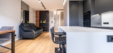 2-pok 47m2*mogilska*balkon*garaż