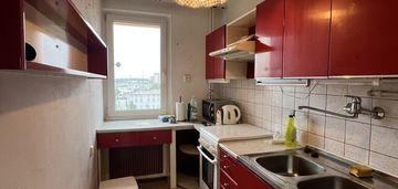 Mieszkanie w centrum na sprzedaż.