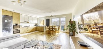 4 pok. 80,42 m2 po remoncie z balkonem