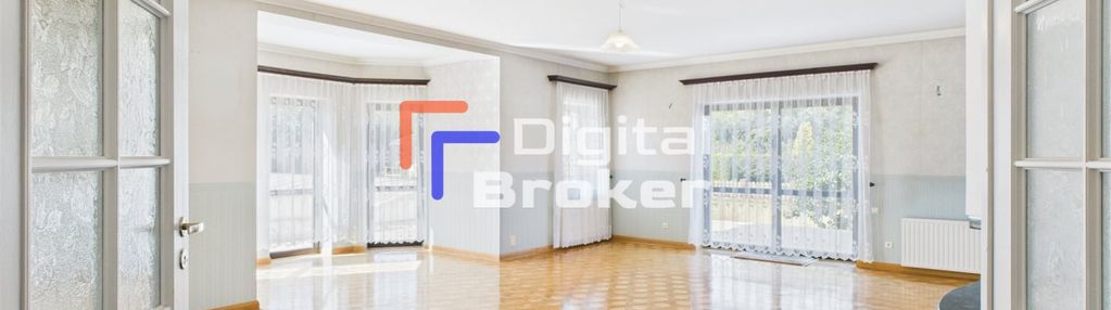 Ponadczasowy dom z basenem | 690m2