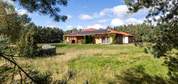 Ekologiczny bungalow na skraju lasu