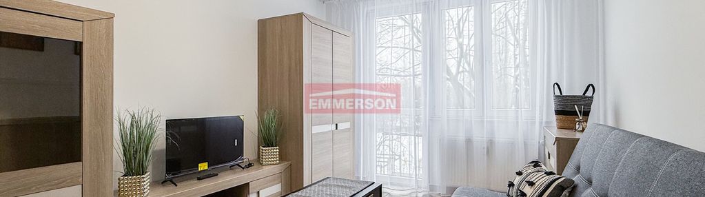 Kawalerka, do wejścia, poza płatną strefą