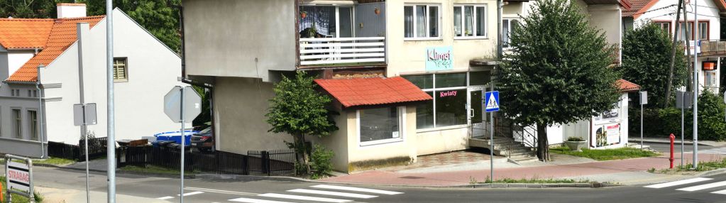 Dom w centrum dzierzgonia. 2 lokale+ mieszkanie.