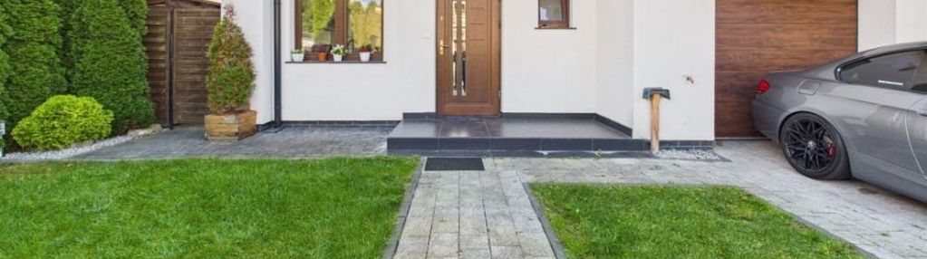 *szereg skrajny*2016*garaż*zawady