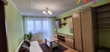 Funkcjonalne 3 pokoje na 1 piętrze + 2 piwnice