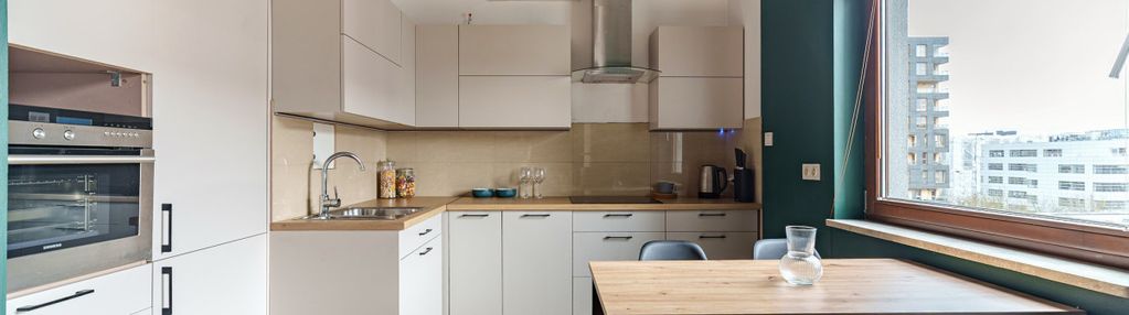 Dwu-pozimowe, balkon, parking, przestronne!