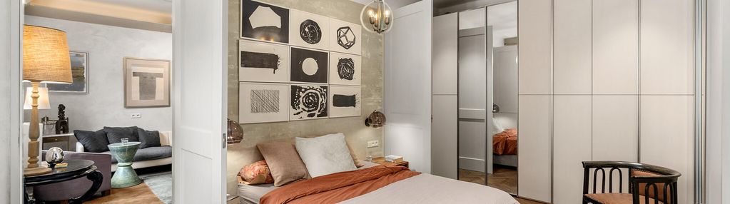 Apartament z balkonem według autorskiego projektu wnętrz.