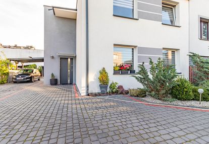 Duży dom | 4 pokoje | ogrod | reda betlejem