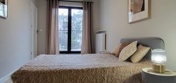 Przestronne 2 pokojowe mieszkanie w centrum