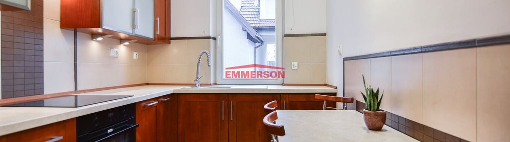 Osobna kuchnia, garaż, słoneczne