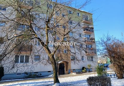 M-3 na 1-piętrze w bloku 35m2 na kapuściskach.