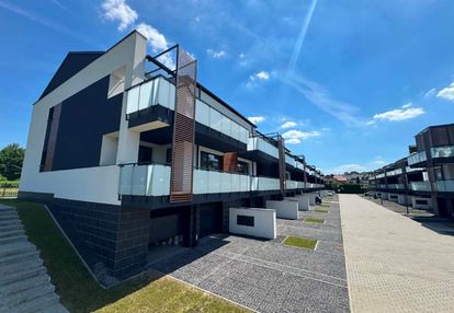 5 pokoi, taras 15m2, garaż, salon 33m2, 2 łazienki