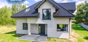 Dom w cichej i spokojnej miejscowości złoty potok