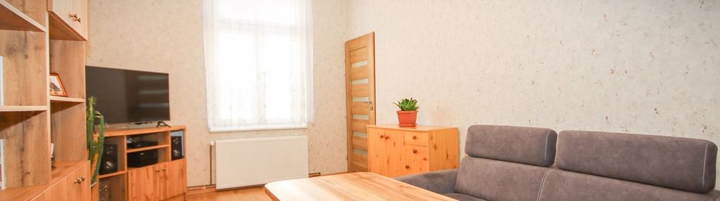 55,60m2|3pok|1piętro|piwnica|armii krajowej