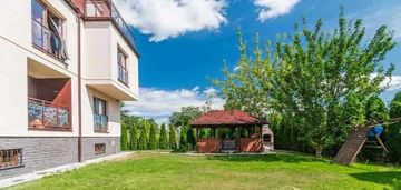 Mieszkanie 79 m² z ogrodem, altaną i garażem
