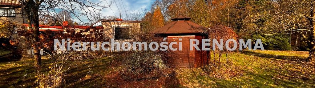 Działka budowlana 2414 m² z domkiem letniskowym –