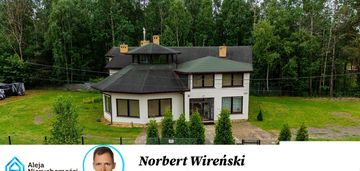 Uniwersalny dom 350m.kw. czeka na ciebie!