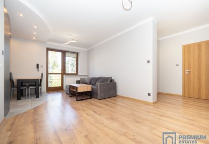 3 pokoje + garderoba | 100 m2 | 2 balkony