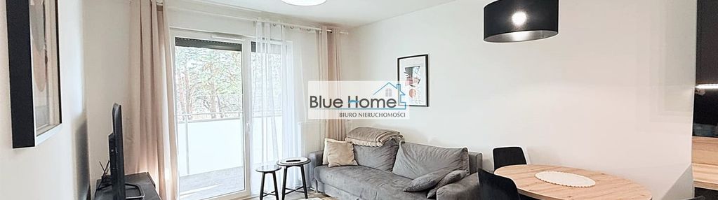 1 piętro, 2 pokoje, duży balkon, strzałowa 19a