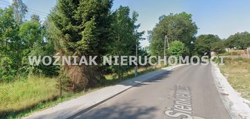 Zakrzewiona działka 1600 m2