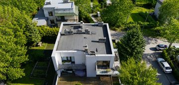 Budynek dwa mieszkania lokal usługowy rondo barei