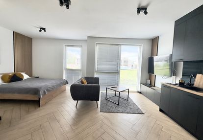 2 mieszkania, 3 m. postojowe w cenie, czynsz 120zł