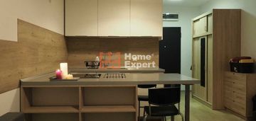 Do zamieszkania kawalerka