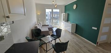 Przytulne 2 pokoje z windą  /gdańsk ul. cedrowa/