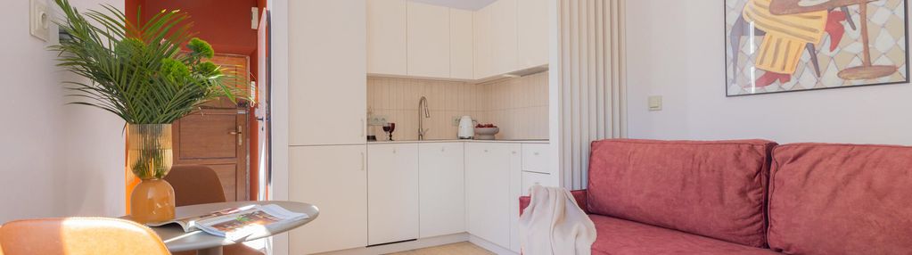Kawalerka wysoki standard przy rakowickiej- pierwszy najemca.