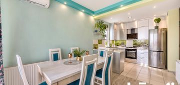 Bez czynszu, klimatyzacja, 3 pokoje, z 2018 r.