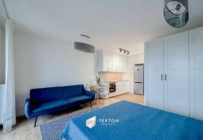 Kawalerka z loggią i widokiem na tor służewiec