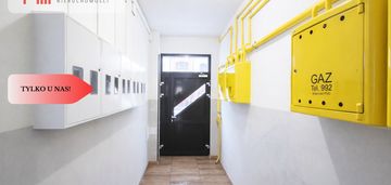 Duże mieszkanie blisko centrum z parkingiem.