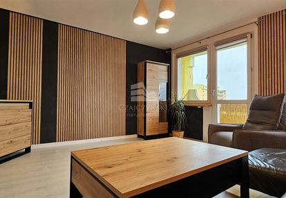 Podzamcze,zadbane,rozkładowe,2-pokoje,48m2,balkon