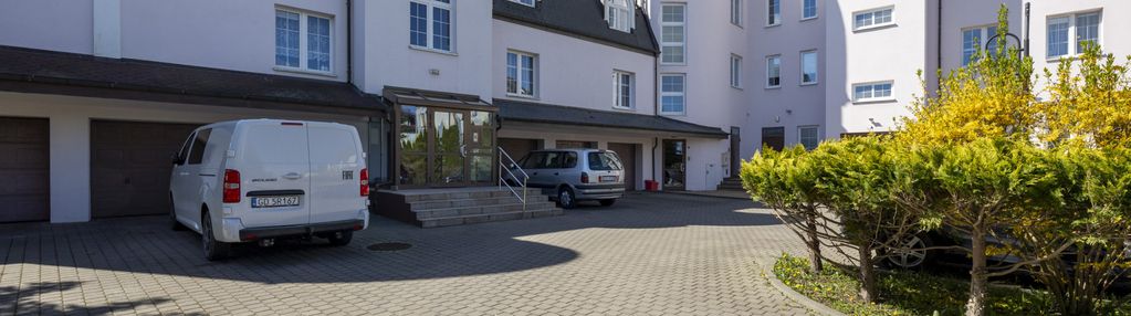 Duże mieszkanie na prywatnym osiedlu w starszynie