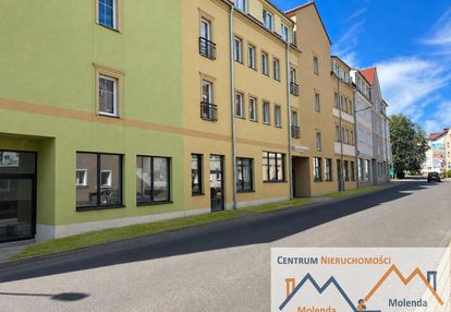 Nowy budynek, 3 pokoje, centrum nowogrodźca !
