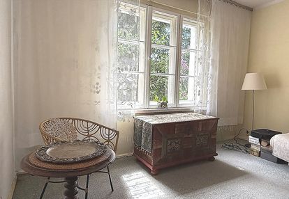 Mieszkanie na parterze domu z garażem i ogrododem