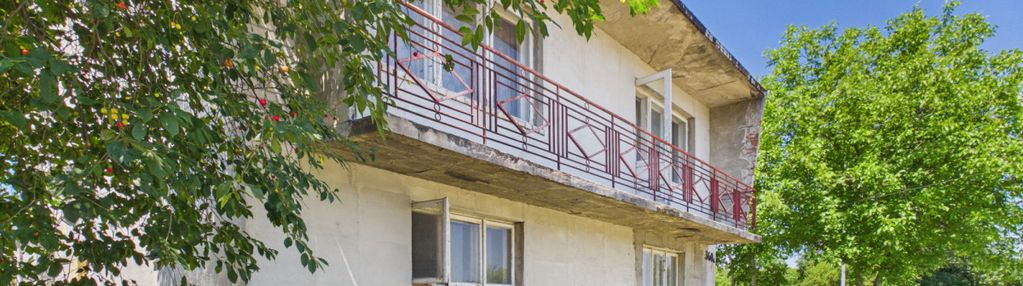 Dom z ogrodem i garażem w świetnej lokalizacji