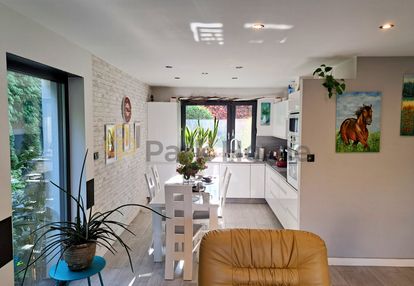 Nowoczesny dom całoroczny w nowym dębcu