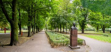 Świetna lokalizacja, 3 pokoje, metro  450 m