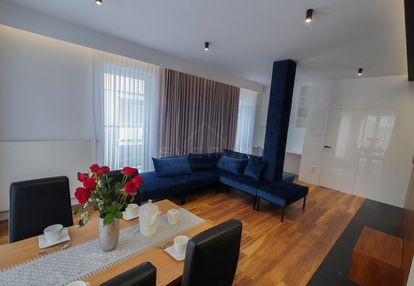 Umeblowane m-4 do wynajęcia tysiąclecie