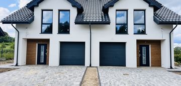 Bliżniak z garażem oraz ogrodem 400m2!