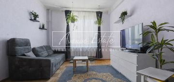 Mieszkanie  w centrum wwy - do remontu!