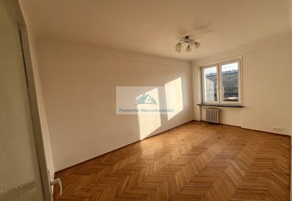 Gagarina 50m2. kamienica 3 pokoje park łazienkowski nieopodal!