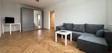 Duża kuchnia - wnęka, parking, woda w cenie !