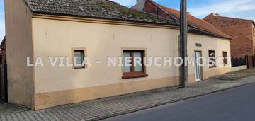 Dom z dużą działką – idealny do własnej aranżacji!