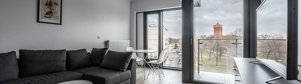 Kawalerka balkon garaż
