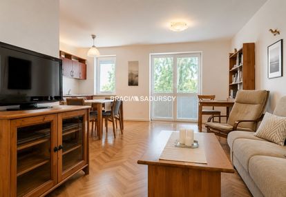 Mieszkanie z widokiem, balkon, winda, garaż