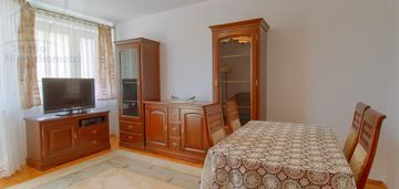 Umeblowane 3 pokoje, garderoba, duży balkon