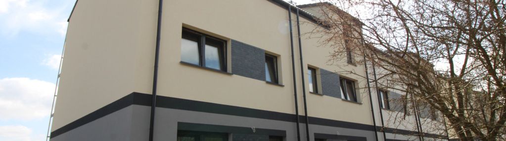 Duży szereg/cicha okolica/klucze latem