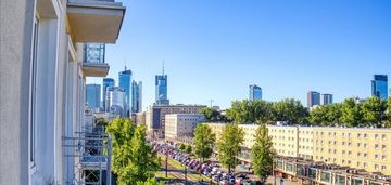 Dwustronne / centrum / kamienica / inwestycyjne